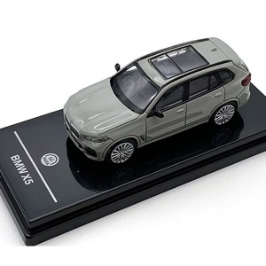 パラゴン BMW X5 ナルドグレー RHD 1/64 ミニカー