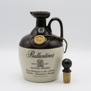【レトロ：特級表示】バランタイン ファイネスト 陶器ボトル 43度 750ml 並行品 （替栓付き・箱なし）