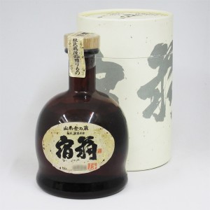 【レトロ】宿扇（しゅくおう） 一回忌 吟香黄麹 43度 720ml （専用BOX入）