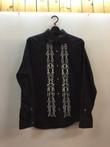 【古着】CHRISTIANDADA　クリスチャンダダ　刺繍　長袖　シャツ　ブラック　コットン　リヨセル　メンズ　トップス　46　サイズ　CD-16S-