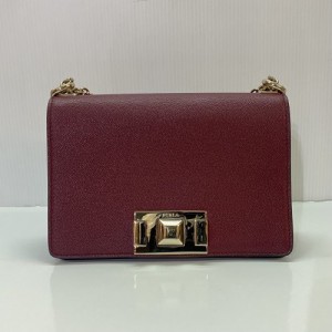 【古着】FURLA フルラ BVA6NMB Q26000 ショルダーバッグ レディース チェーン レザー ボルドー／バッグ【中古】[☆3][12255-202309231250