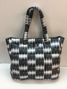 【古着】UGG　アッグ　Ellory puff tote　エルロイパフ　トートバッグ　1126174　ポリエステル　ホワイト×ブラック／バッグ【中古】[☆3