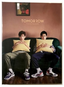 【中古CD】TOMORROW (CD＋DVD(東方神起 LIVE TOUR 2017 ダイジェスト映像収録))(スマプラ対応)(Bigeastオフィシャルショップ限定盤)／東 