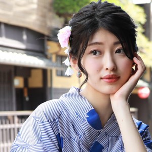 「なでしこ」日本製 浴衣 髪飾り クリップ「ぶら下がり付き花髪飾り」花 ちりめん 大人 ヘアアクセサリー 浴衣用ヘアーアクセサリー 浴衣