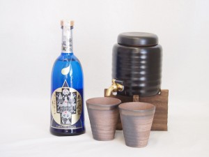 本格焼酎サーバー1000cc(18cm×24cm 1kg)三重県萬古焼き備前金彩ペアカップ(200ml×2個)京谷 本格そば焼酎 泰斗の鳳駕 (宮崎県) 720ml×1