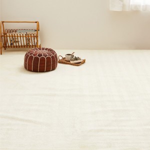 ラグマット 絨毯 江戸間6畳 約261×352cm アイボリー 日本製 消臭 抗菌 防臭 ホットカーペット 床暖房可 リビング 引っ越し