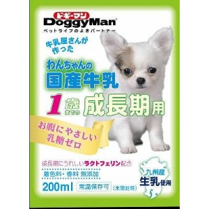 （まとめ買い）ドギーマン わんちゃんの国産牛乳 1歳までの成長期用 200ml 犬用おやつ 〔×24〕