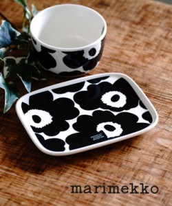 マリメッコ ウニッコスクエアプレート 皿 角皿 食器 UNIKKO PLATE 12×15CM marimekko 52219471067 国内正規品 2023春夏新作