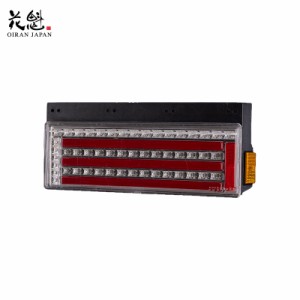 LEDテールランプ 赤/クリア コネクタ付き 小糸製3連LED