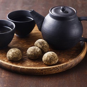 成城石井desica 有機ほうじ茶のポルボローネ 90g