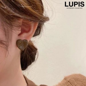 ピアス レディース ハート 変形 シンプル 大人かわいい ブラウン シック ガーリー チョコレート 激安 LUPIS ルピス