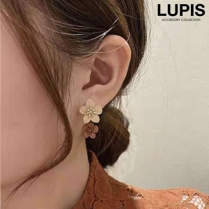 ピアス レディース フラワー 2連 バイカラー マット シック 大人っぽ 華やか シンプル 上品 かわいい ガーリー 激安 LUPIS ルピス