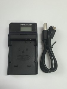 【送料無料】RICOH DB-70/Panasonic CGA-S008E( DMW-BCE10) 対応互換USB充電器☆LCD付☆デジカメ用USBバッテリーチャージャー