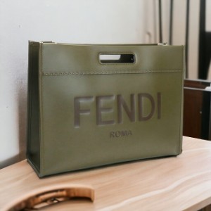 フェンディ トートバッグ メンズ FENDI カーフレザー イタリア 7VA480 カーキ バッグ