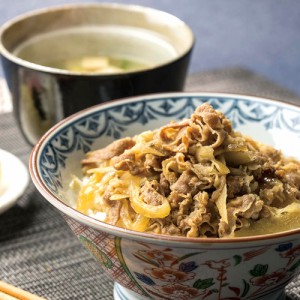 日本料理寺田 寺田繁監修 お出汁香る国産牛の牛丼 950135 7946-544 丼の具 ギフト お中元 夏ギフト 暑中見舞い 贈り物 のし無料 お取り寄