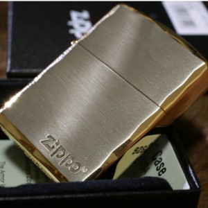 【Armor ZIPPO】 重厚アーマー ジッポロゴマーク シルバーサテン＆ゴールド 両面コーナーカット彫刻 金 銀 Zippo シンプル アーマージッ