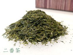 静岡県牧之原産/二番茶葉（深蒸し茶）　200g120年続く静岡茶屋から直送♪お茶緑茶煎茶(深むし茶 フカムシ茶　ふかむし茶 深蒸し緑茶 深蒸