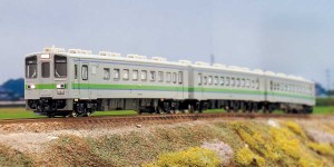 Nゲージ 鉄道模型 JR北海道キハ143形 登場時（非冷房）3両編成セット（動力付き） グリーンマックス 31831