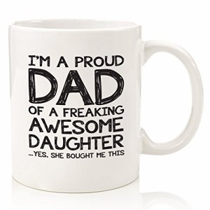 Proud Dad Of A Awesome Daughter 面白いコーヒーマグ - 娘からのお父さんへの最高のギフト父の日