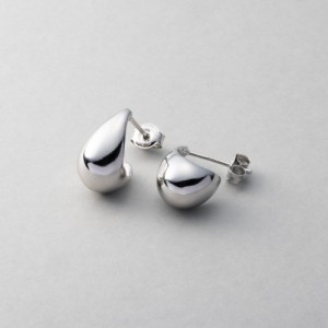 【ゆうパケット送料無料】シルバー925 ピアス 金属アレルギー silver925 sv925 刻印あり レディース ドロップ ぷっくり 大人 シンプル ゴ