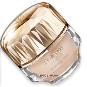 Cle de Peau Beaute（クレ・ド・ポー ボーテ）ル・フォンドゥタン ｎ