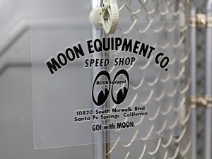 ムーンアイズ ステッカー 車 バイク アメリカン 転写ステッカー ホットロッド MOONEYES スピードショップ ブラック＿SC-MQD021BK-MON