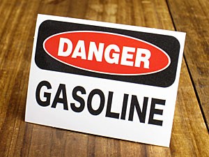 ステッカー 車 バイク アメリカン インテリア サイン 表示 案内 危険 DANGER 注意 警告 「危険、ガソリン」＿SC-MD015-SXW