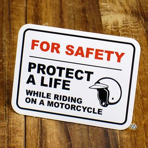 ステッカー バイク ヘルメット アメリカン インテリア サイン 表示 案内 注意 警告 「バイクに乗る時はヘルメットを着用」＿SC-EL004-SXW