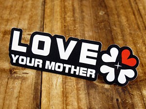 ステッカー 車 アメリカン バイク ヘルメット LOVE YOUR MOTHER＿SC-LS003-SXW