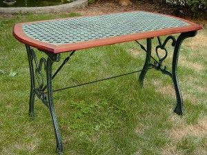 ガーデンテーブル カフェ テーブル 木製 鋳物 クロステーブル 幅1120×高さ645×奥行608 組立式 アイアン 家具 食卓 ダイニング 屋外 ガ