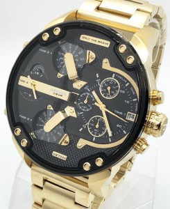 ディーゼル DIESEL 腕時計 DZ7333 メンズ 4タイム クオーツ クロノグラフ ゴールド ブラック