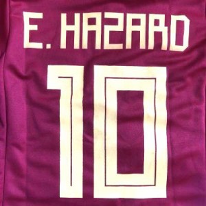 子供用 K029 18 ベルギー E.HAZARD*10 アザール 赤 ゲームシャツ パンツ付 /サッカー/キッズ/ジュニア/ユニフォーム /上下セットホーム