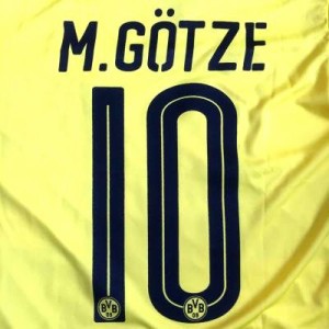 子供用 K017 17 ドルトムント M.GOTZE*10 マリオゲッツェ 黄黒ライン ゲームシャツ パンツ付 /サッカー/ユニフォーム /上下セット