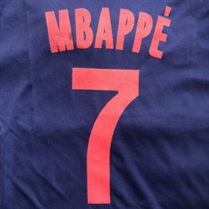 子供用 K072 19 パリサンジェルマン MBAPPE*7 ムバッペ エムべぺ 赤 ゲームシャツ パンツ付 /サッカー/キッズ/ジュニア/ユニフォーム