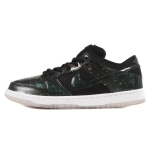 NIKE ナイキ スニーカー SB DUNK LOW TRD QS INTERGALACTIC GALAXY 883232-001 ブラック ホワイト メタリッククールグレー シューズ 靴 