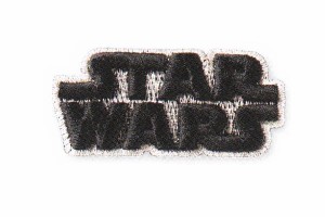 【日本製】【スターウォーズ】【STAR WARS】刺繍ブローチ【スターウォーズロゴ】【ダースベイダー】【スター・ウォーズ】【映画】【SF】