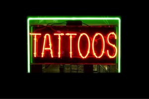 【ネオン】TATTOOS【タトゥー】【入れ墨】【刺青】【デザイン】【文字】【ネオンライト】【電飾】【LED】【ライト】【サイン】【neon】【