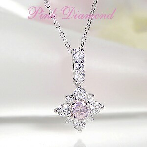 pt900 天然ピンクダイヤモンド 0.07ct Pink Dia ネックレス ペンダント ダイヤモンド total0.32ct ピンクダイヤ プラチナ 花 記念日 プレ