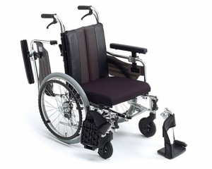 車椅子 アルミ自走式車椅子 MM-Fit Lo 20（低床型 プラハンドリム仕様） ミキ