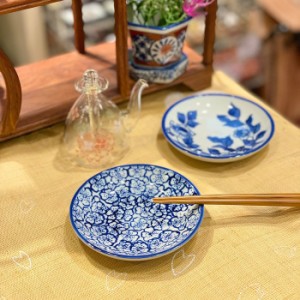 染付陶器 小皿 豆皿 ソーサー 醤油皿 しょう油皿 梅花 梅の花 19LH52 和風 和柄 おしゃれ ギフト モダン 和