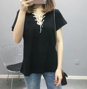 Tシャツ 韓国風 短袖Tシャツ 夏 大きいサイズ 着痩せ 前開き レディース トップス 上着 カットソー レースアップ風 XL-3XL 2点送料無料