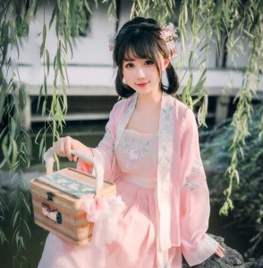 唐装漢服 可愛い中華服 3点セットアップ 古典美人服 コスプレ衣装 レディース 舞台演出衣装 ステージ衣装 イベント学園祭 写真撮影 ダン