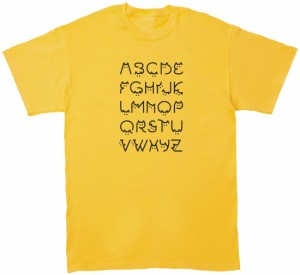 アルファベット　ネコ　おもしろデザイン　Tシャツ　イエロー