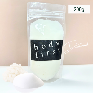 【200g】薬用泡になるボディスクラブ body first (ボディファースト)  泡のクレンジングパワー！ニオイに黒ずみ、角質まで全身ケア