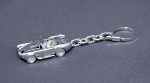 SilverCar(シルバーカー)キーホルダー・コブラ427  銀細工 ミニチュアカー スターリングシルバー 1/100スケール】 送料無料