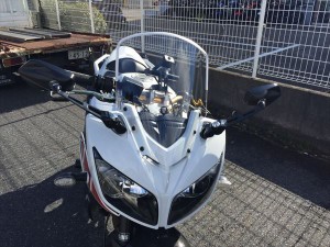  アクリポイント  【4580423291606】 YAMAHA 08-16 FZ1 Fazerクリアスクリーン