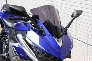 新商品 アクリポイント  【4580423291354】 YAMAHA　YZF-R25スモークスクリーン