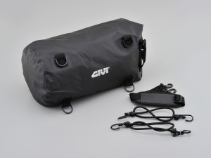 【GIVI　（ジビ）】 GIVI　ジビ　EA114BK防水ドラムバッグ30L　ブラック　96102 【ロールタ?ウンシステムの防水ト?ラムハ?ック?。】