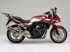 【DAYTONA(デイトナ)】 69274 DAYTONA COZY シート(COMP) ディンプルメッシュ CB400SF/SB