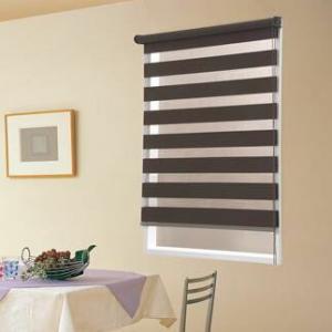 ロールスクリーン ロールカーテン ブラインド おしゃれ 遮光 調光 激安 取り付け 北欧 間仕切り 幅45 高さ75cm カーテンレール 賃貸 天の通販はau Pay マーケット アットカグ